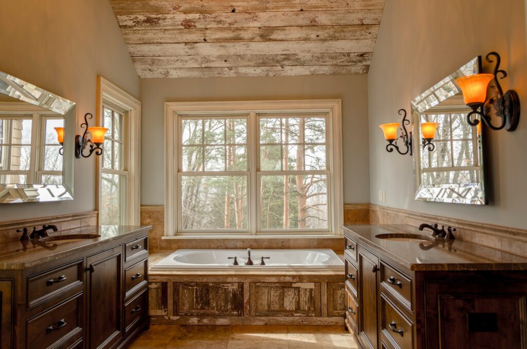 luxury apartment bathroom